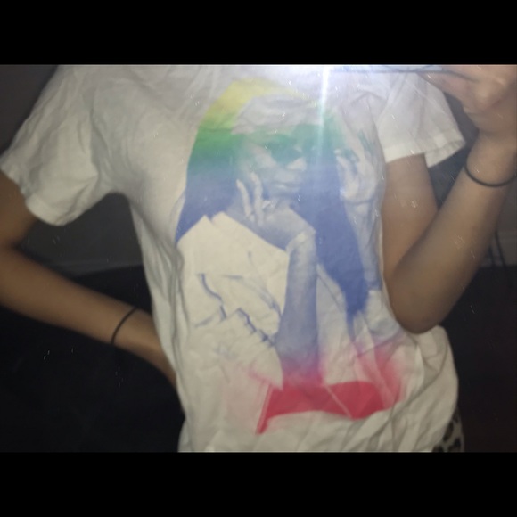 Aaliyah graphic tee - Picture 2 of 2